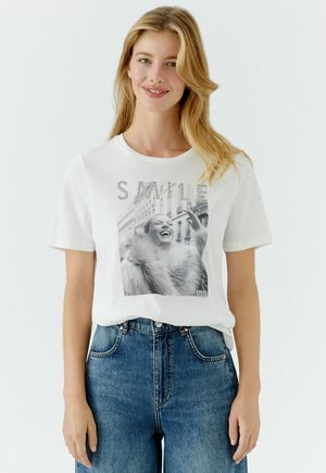 T-shirt imprimé - white