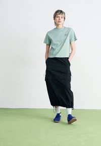Converse RUN STAR TRAINER - Joggesko - blue/apex green/egret