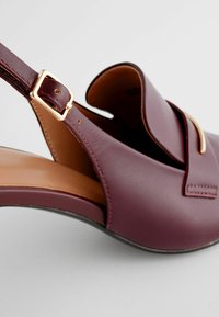 Next Pumps - mottled red