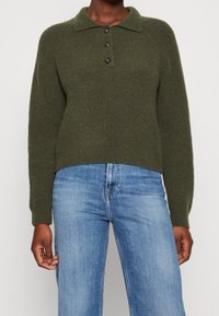 Monki Trui - dark green