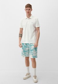 s.Oliver MIT FLAMM STRUKTUR - Poloshirt - weiß