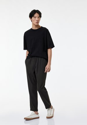 DRAWSTRING - Pantaloni sportivi - brown