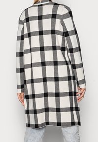 Vero Moda Kofta - off-white