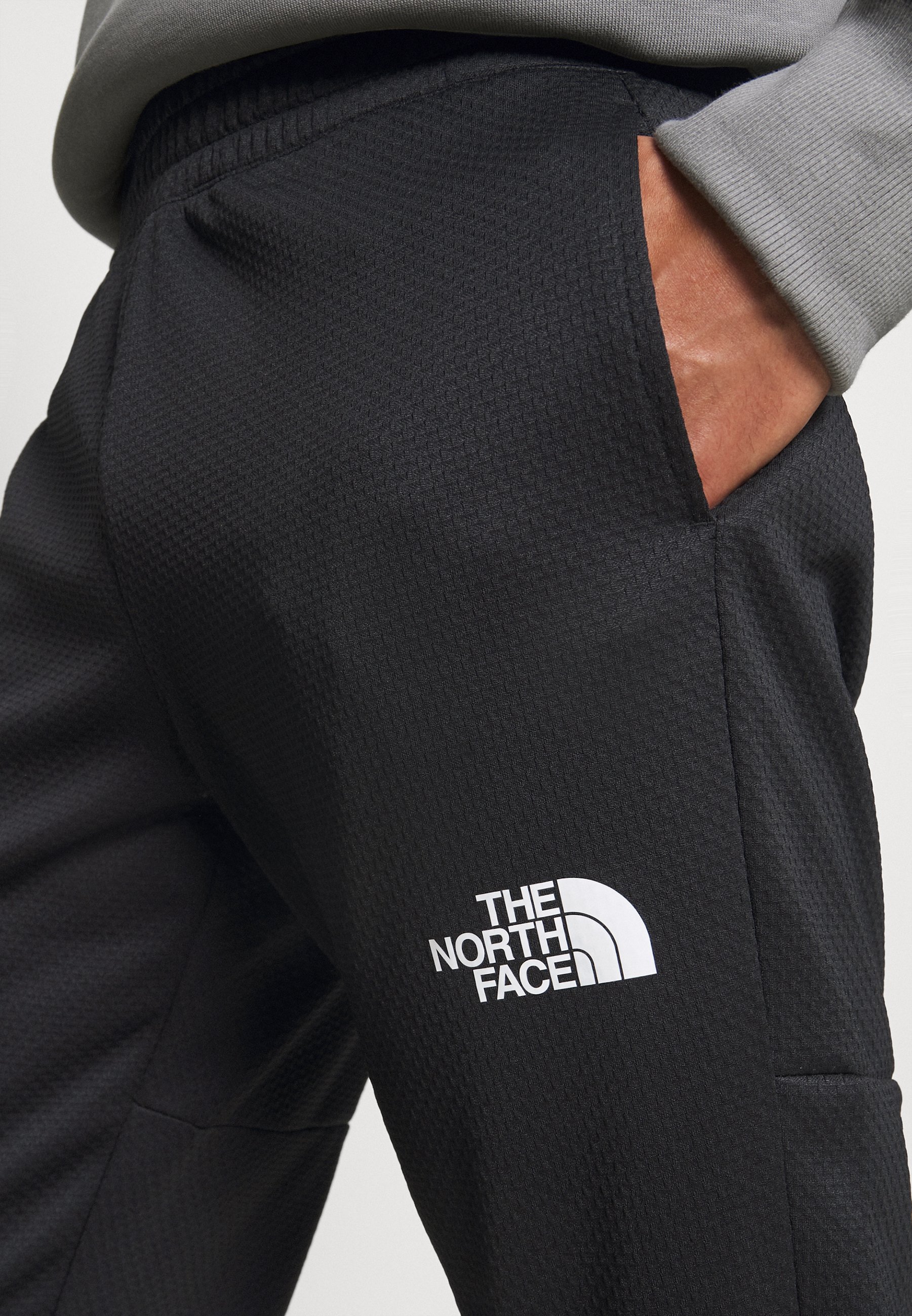 black northface tracksuit