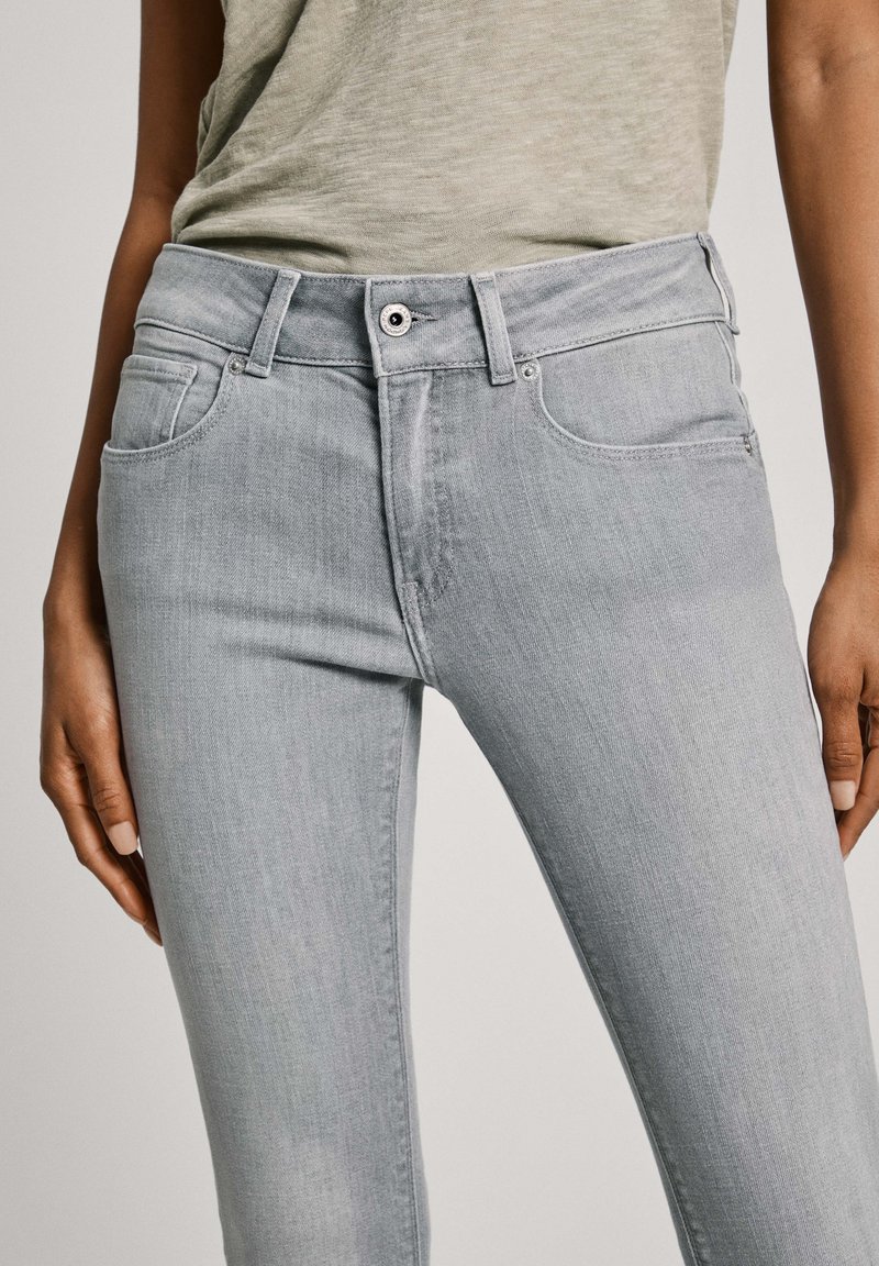 Pepe Jeans Slim fit jeans gray denim/grey denim
