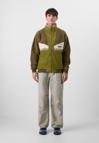 Berghaus TRAMANTANTA JACKET UNISEX - Jakna iz flisa - oak moss/bark/stone