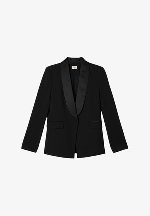 Sort blazer med satin shawl-krave, lange ærmer og to frontlommer. Tekstureret stof med en skræddersyet pasform og åben front.