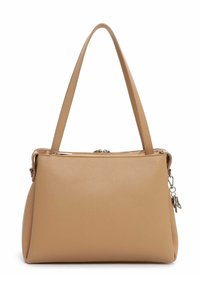 Borsa a tracolla in pelle color cuoio con una trama liscia, chiusura con cerniera, due manici piatti e un ciondolo decorativo attaccato al lato.