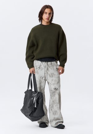 OVERSIZE SWEATER - Pullover - khaki