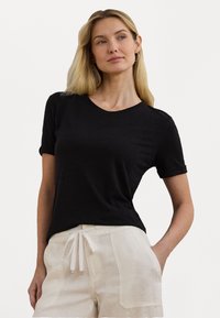 Lauren Ralph Lauren - LINEN BLEND JERSEY SHORT SLEEVE TEE - T-shirts med print - black Miniatyrbilde 1