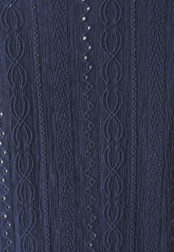 VILINDA V NECK - Blouse2