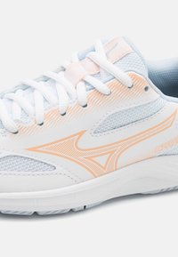 Mizuno STEALTH STAR 2 JR UNISEX - Zapatillas de balonmano - white/halogenblue/peachparfait
