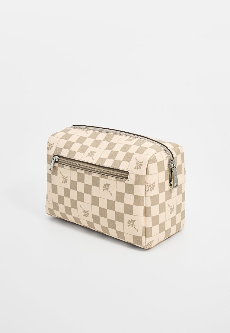 Beige kariertes Kosmetiktäschchen mit floral geprägtem Muster. Verfügt über eine Vorderreißverschluss-Tasche und Silberfarbene Beschläge. Glattes, strukturiertes Design.