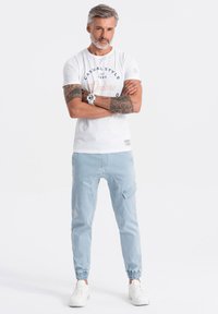 Ombre WITH  POCKET - Zúžené džíny - light indigo