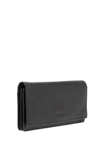 Portefeuille en cuir noir avec une texture lisse, de forme rectangulaire, et un design à rabat présentant un branding discret à l'avant.