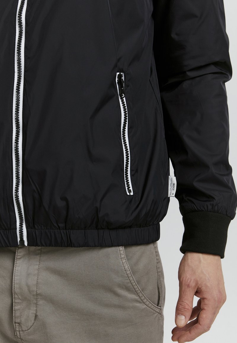 Herren Leichte Jacken | INDICODE JEANS IDRikko Übergangsjacke black/schwarz - JE53844 Herren Leichte Jacken | INDICODE JEANS IDRikko Übergangsjacke black/schwarz - JE53844