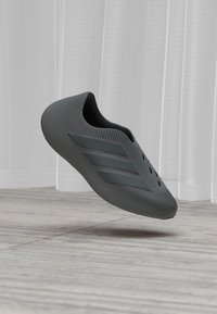 Non sélectionné, grey four/grey six/core black
