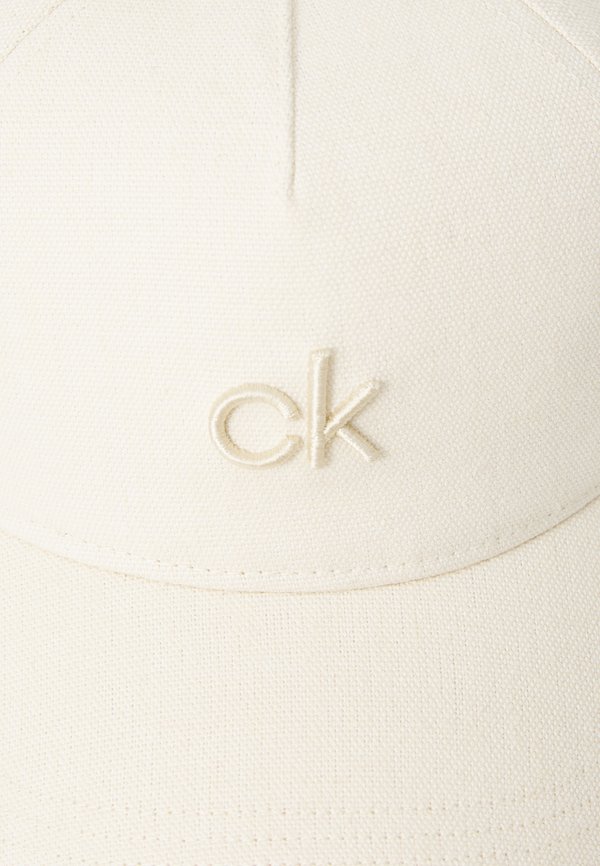 RAISED EMBROIDERY - Cap - sea salt2