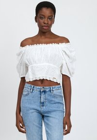 INFLUENCER Top - white