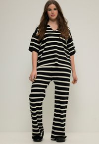 Studio Untold Broek - black