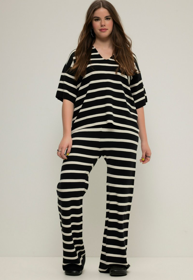 Studio Untold Broek - black