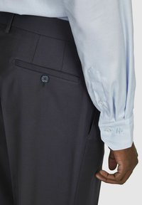 Hechter Paris Pantalon - dunkelblau