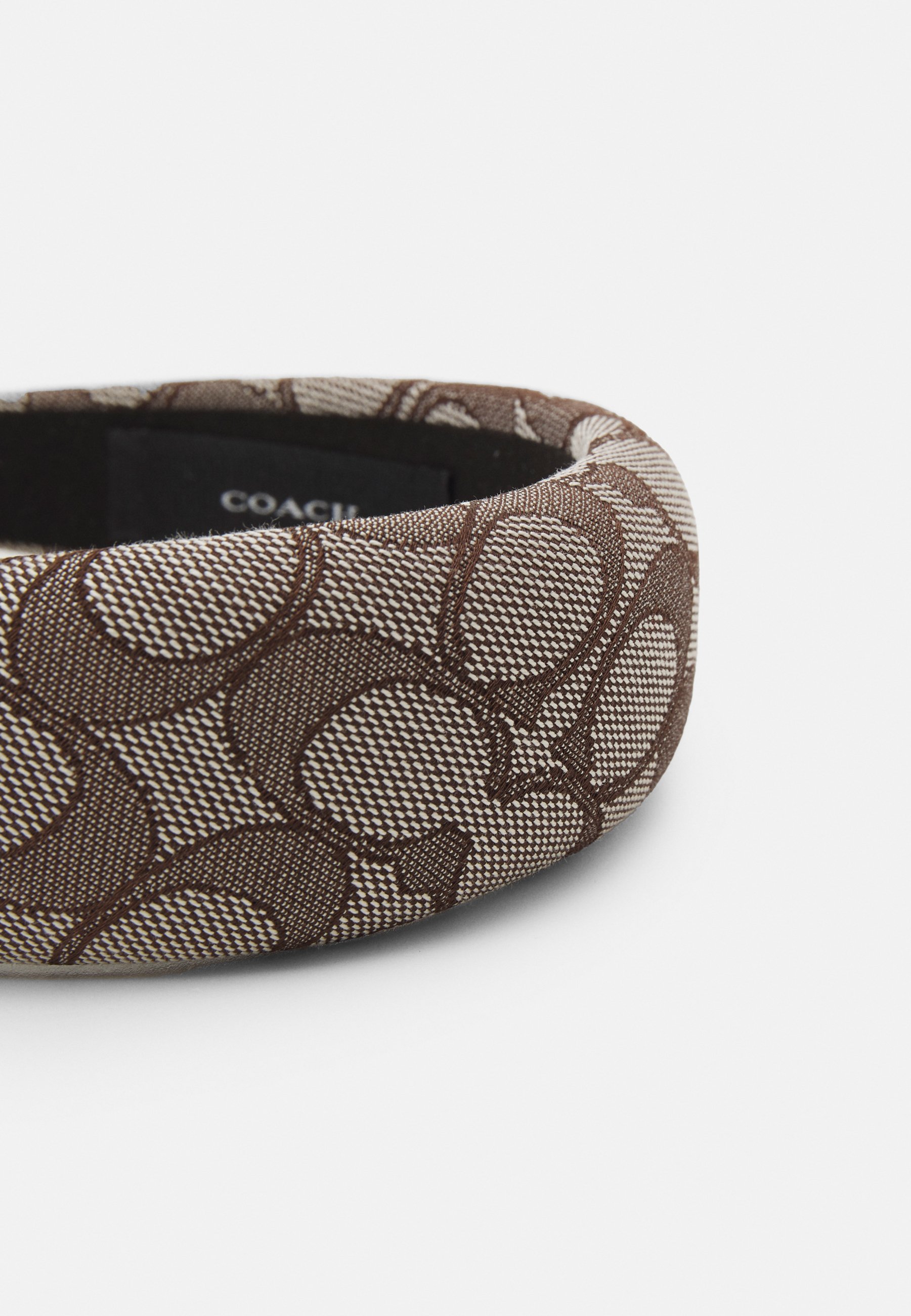 KK COACH ロゴ入りブラウンヘアバンド 公式】COACH – コーチ | シグネチャー ヘッドバンド