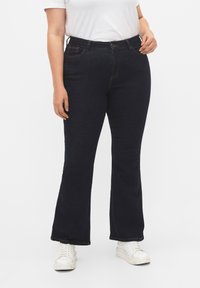 Zizzi HIGH WAISTED ELLEN - Džínsy bootcut - raw unwash