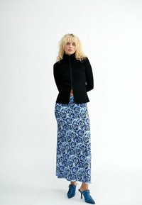 Résumé Maxi sukně - multi blue