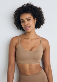 Chantelle SMOOTH COMFORT WIREFREE BRA - Grudnjak - terracotta