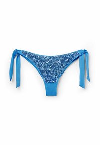Unausgewählt, Light Blue