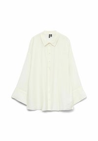 Camicia bianca leggera con colletto a punta, maniche lunghe a campana e finitura testurizzata, con chiusura frontale a bottoni.