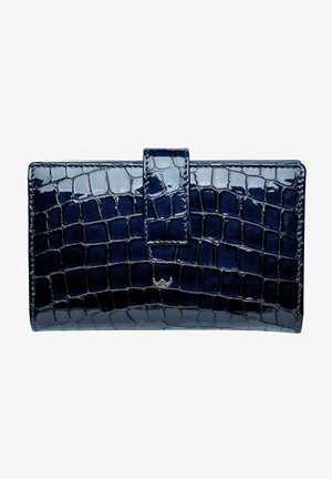 Portefeuille en cuir verni bleu marine avec une texture crocodile, doté d'une fermeture à rabat et d'un petit accent logo métallique.