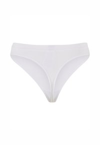 Witte geribbelde slip met een zachte elastische tailleband. Kenmerkt zich door een minimalistisch ontwerp, een gladde textuur en geen zichtbare patronen of hardware.