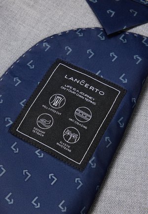 Lancerto, KADYKS, szary