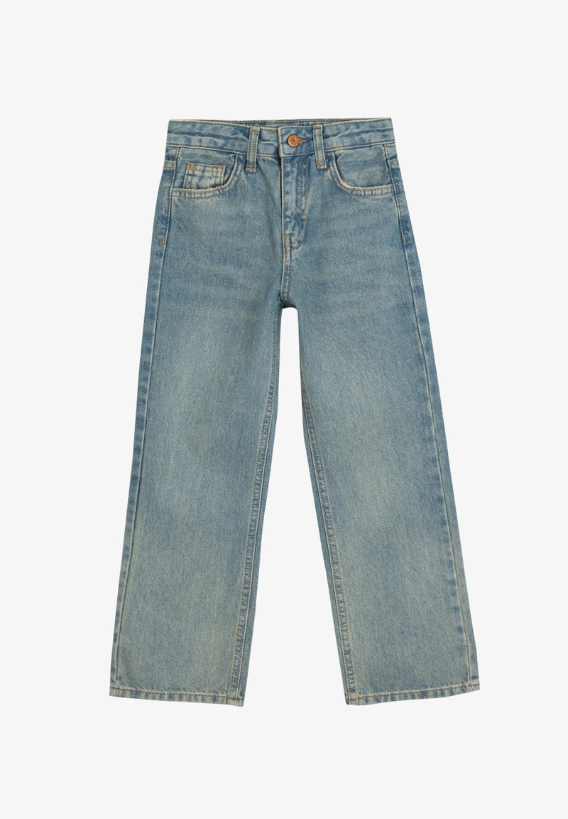 Vaaleansiniset farkut, joissa on leveä lahje, viisi taskua, nappi- ja vetoketjusuljenta sekä haalistunut pesu, jossa on hienovaraisia kulutustekstejä.