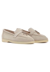 Derimod Mocassins - beige