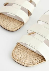 Next FISHERMAN- REGULAR FIT - Páskové sandály  - white