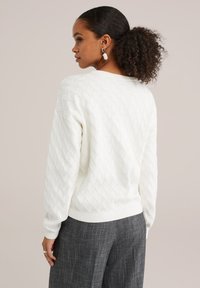 WE Fashion Maglione - off white