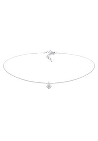 Sølv kæde med et delikat diamantformet vedhæng, der har en lille central ædelsten. Tynd, poleret tekstur, justerbar længde.