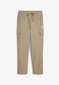 Unselected, oak branch