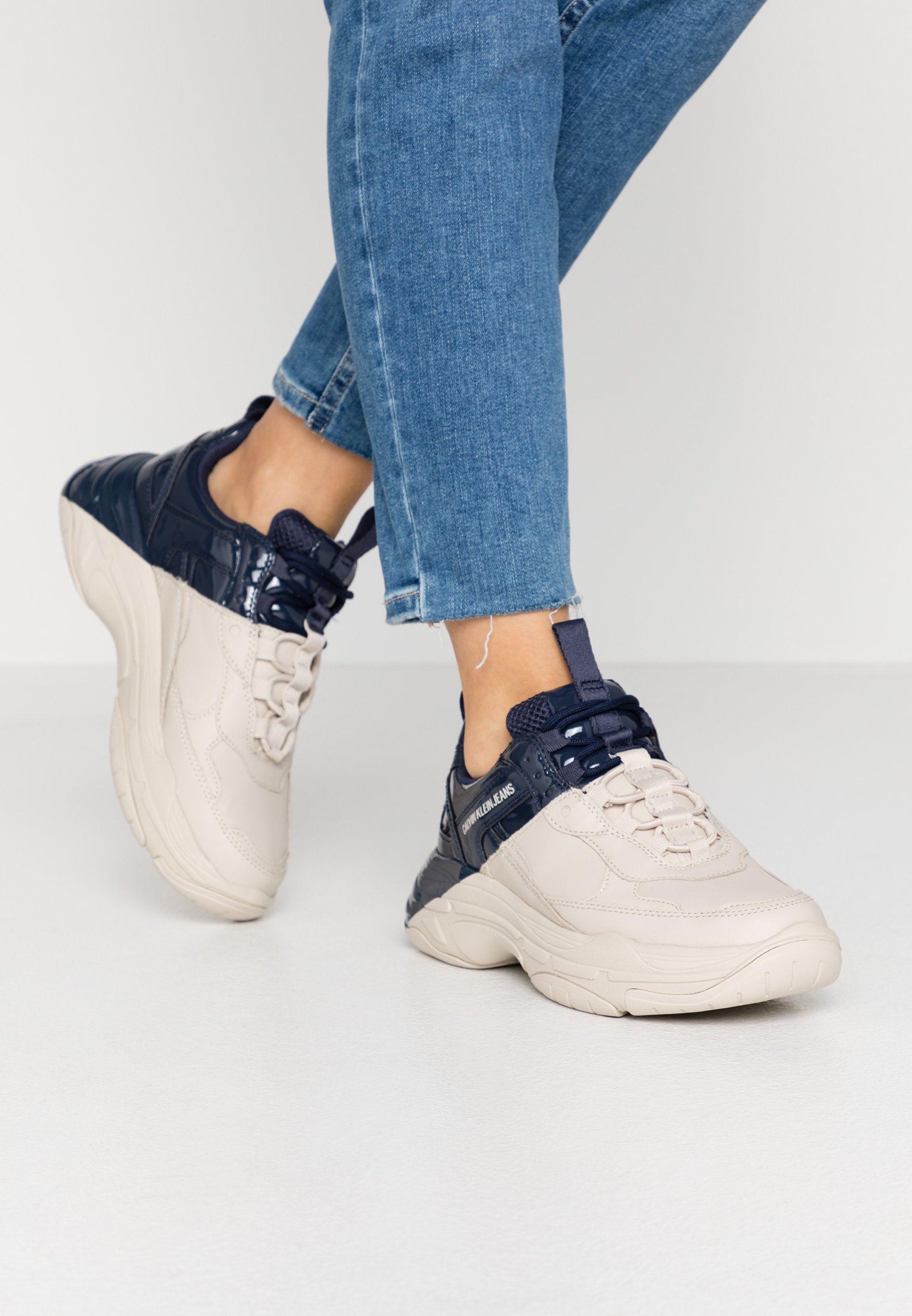 calvin klein jeans baskets chunky en cuir