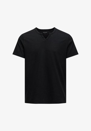 Schwarzes Herren-T-Shirt mit kurzen Ärmeln und V-Ausschnitt mit zwei Knöpfen und kleinem „Salsa Jeans“-Logo auf der Brust.