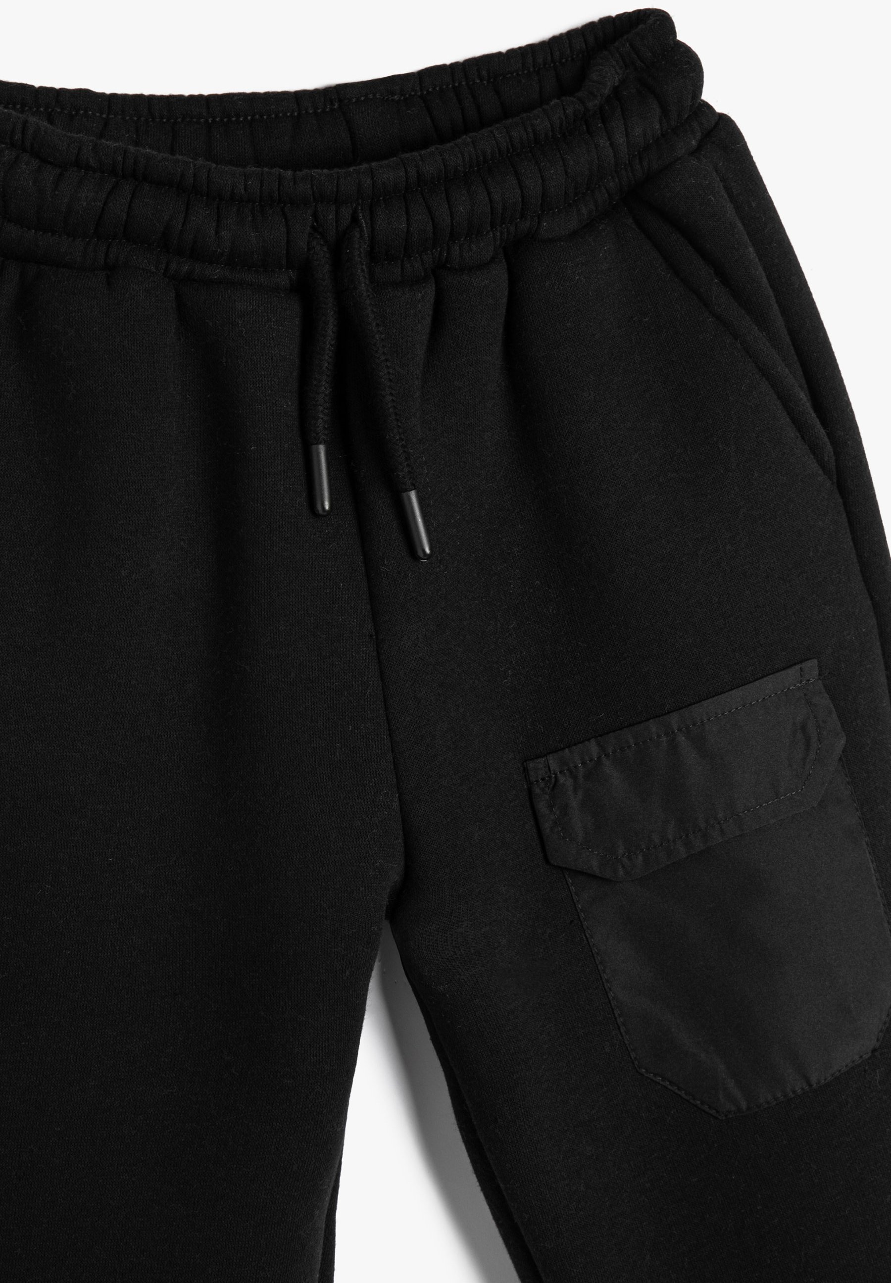 Koton Jungen Jogger – Basic Sweatpants Mit Bündchen, Kordelzug Und Innenseite Aus Flauschstoff