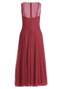 Burgunderfarbendes ärmelloses Kleid mit transparentem Rücken, taillierter Verarbeitung und fließendem Rock. Hergestellt aus leichtem Stoff mit gefälteltem Detail.