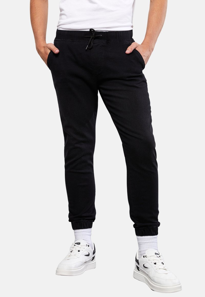Herren Trainingsanzüge | LC Waikiki Jogginghose black/schwarz - BN47011 Herren Trainingsanzüge | LC Waikiki Jogginghose black/schwarz - BN47011