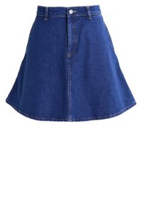 Jeanskjol i mörkblått, A-linjeform med utsvängd nederkant. Funktioner en frontknäppning med dragkedja, synlig sömnad och fickor.