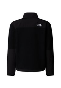 Schwarze Fleecejacke mit einem glatten, strukturierten Körper. Sie verfügt über einen einfarbigen schwarzen oberen Bereich, einen hohen Kragen und ein weißes Logo auf dem Rücken.