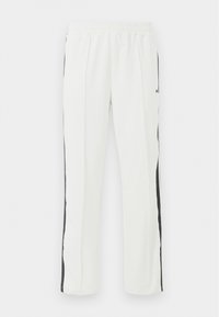 Pantalones deportivos blancos con una cinturilla elástica, con rayas laterales negras, diseño de pierna recta y textura de tela suave.