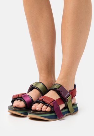 See by Chloé, Sandales à plateforme - khaki